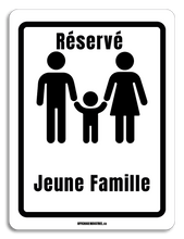 Load image into Gallery viewer, Stationnement jeune famille
