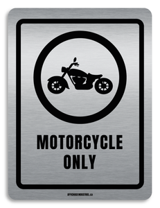 Stationnement moto seulement